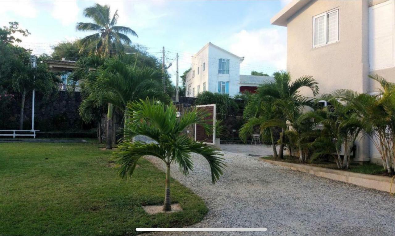 Turquoise Bay Beach Apartments 托舵道斯 外观 照片